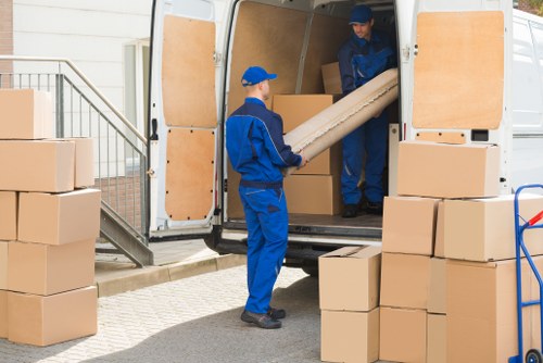 Man with van moving service in Footscray supporting local relocations