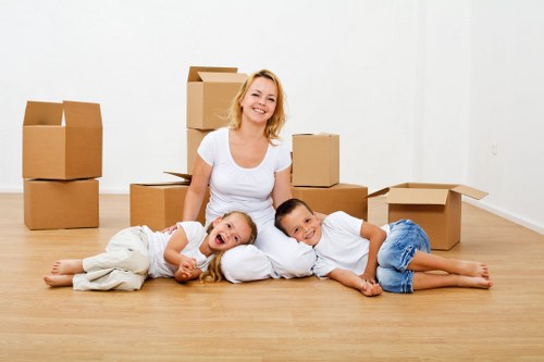 Booking and estimate details for a UK moving service